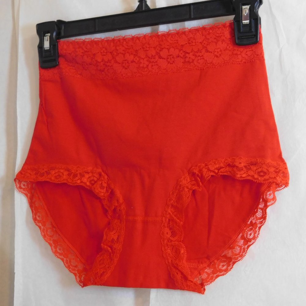 LADIES PANTIES